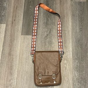 D Tech Chewbacca Chewy bandolier tablet carrier crossbody bag